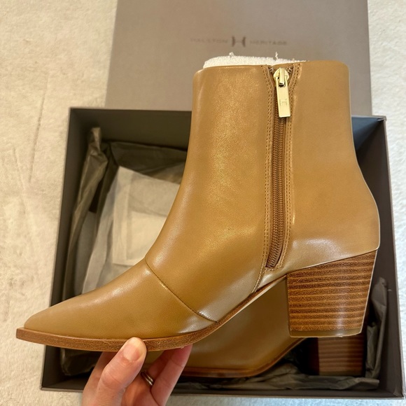 Halston Heritage Neli In Ruiz Tan Leather Ankle Boot - Picture 13 of 15